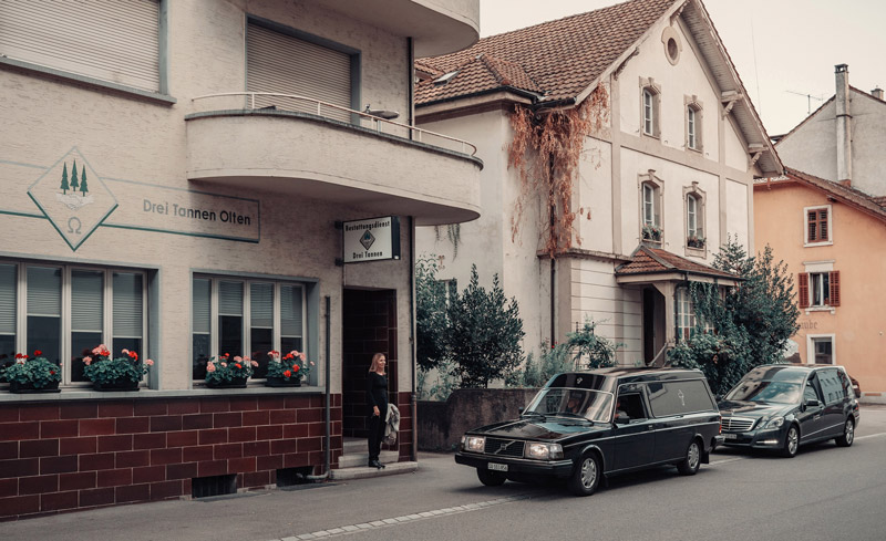 Bestattungsdienst-Drei-Tannen-Olten_Team_Gruppe5